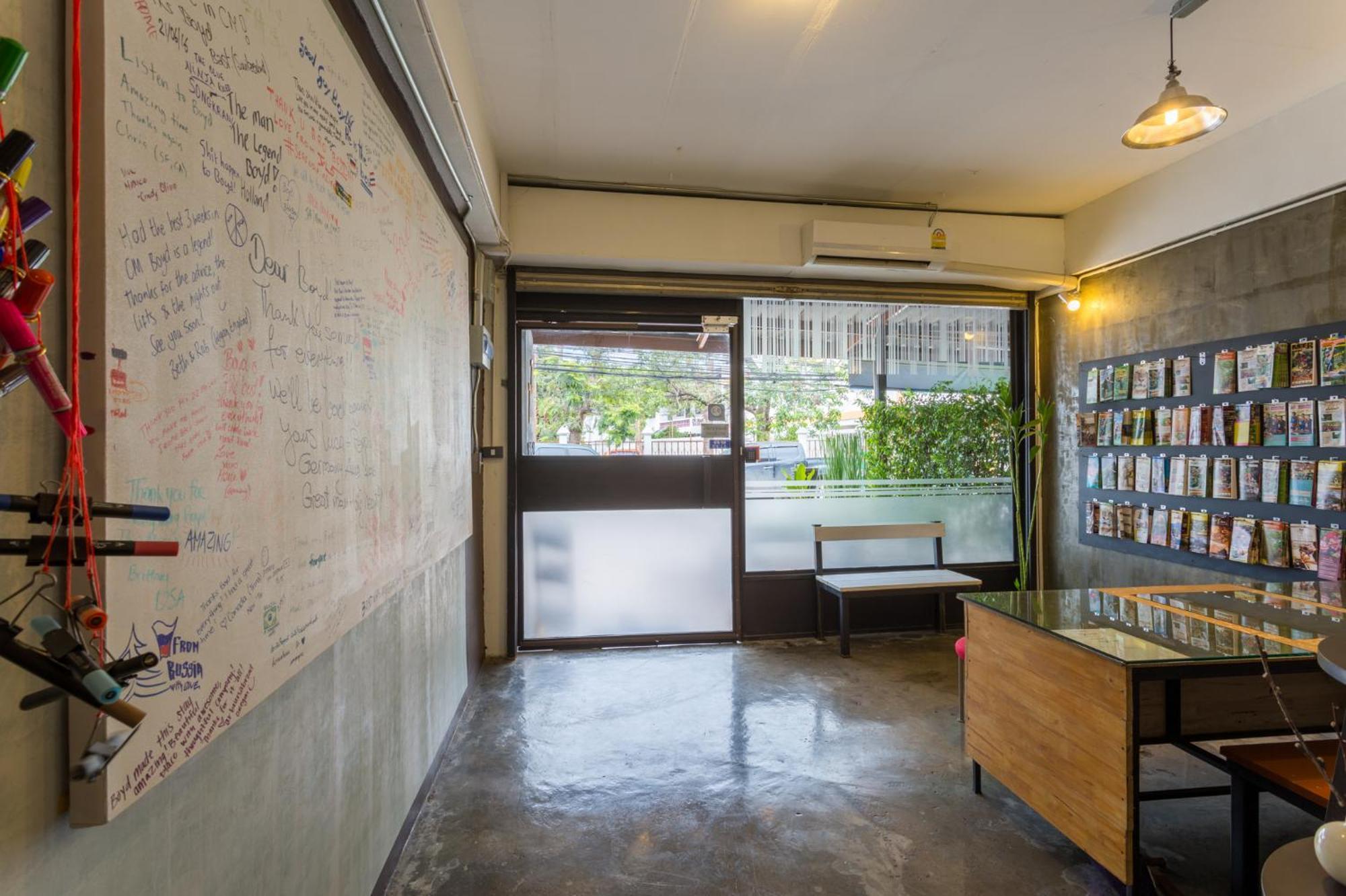 Zz Hostel צ'יאנג מאי מראה חיצוני תמונה
