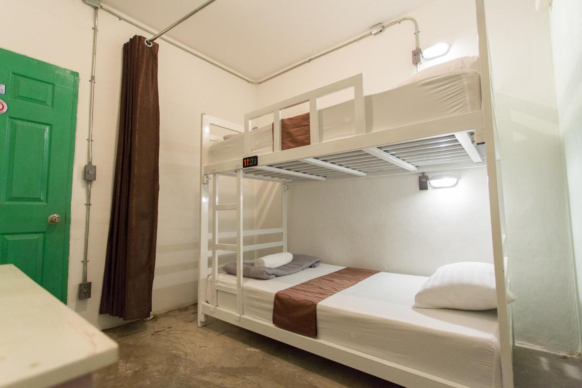 Zz Hostel צ'יאנג מאי מראה חיצוני תמונה