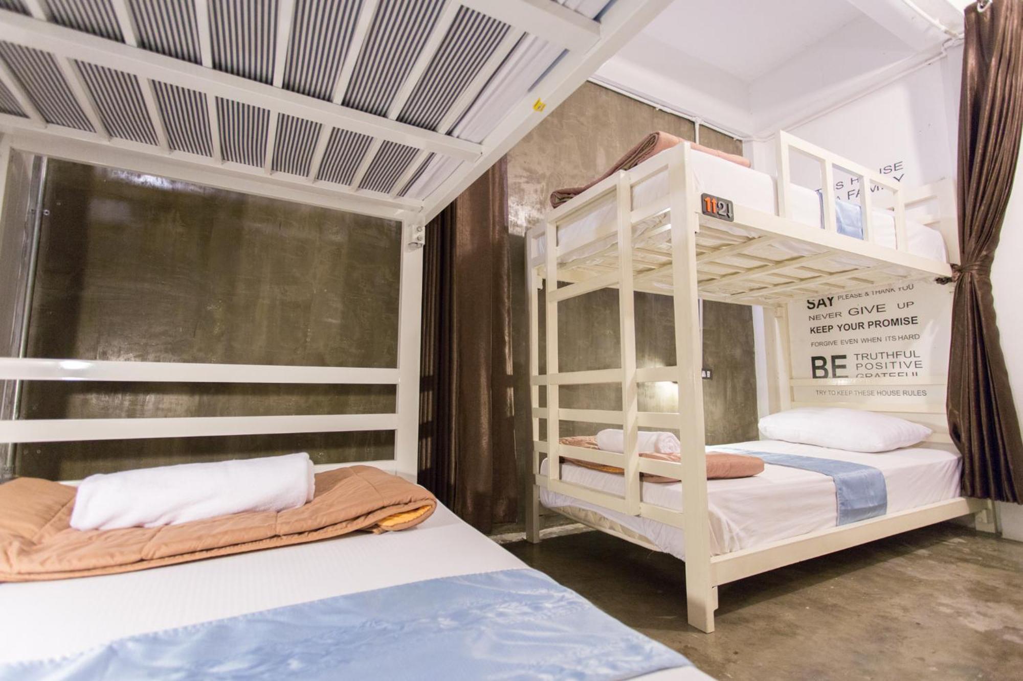 Zz Hostel צ'יאנג מאי מראה חיצוני תמונה